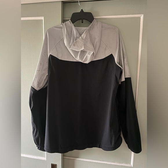 Nike running jacket - Picture 2 of 11